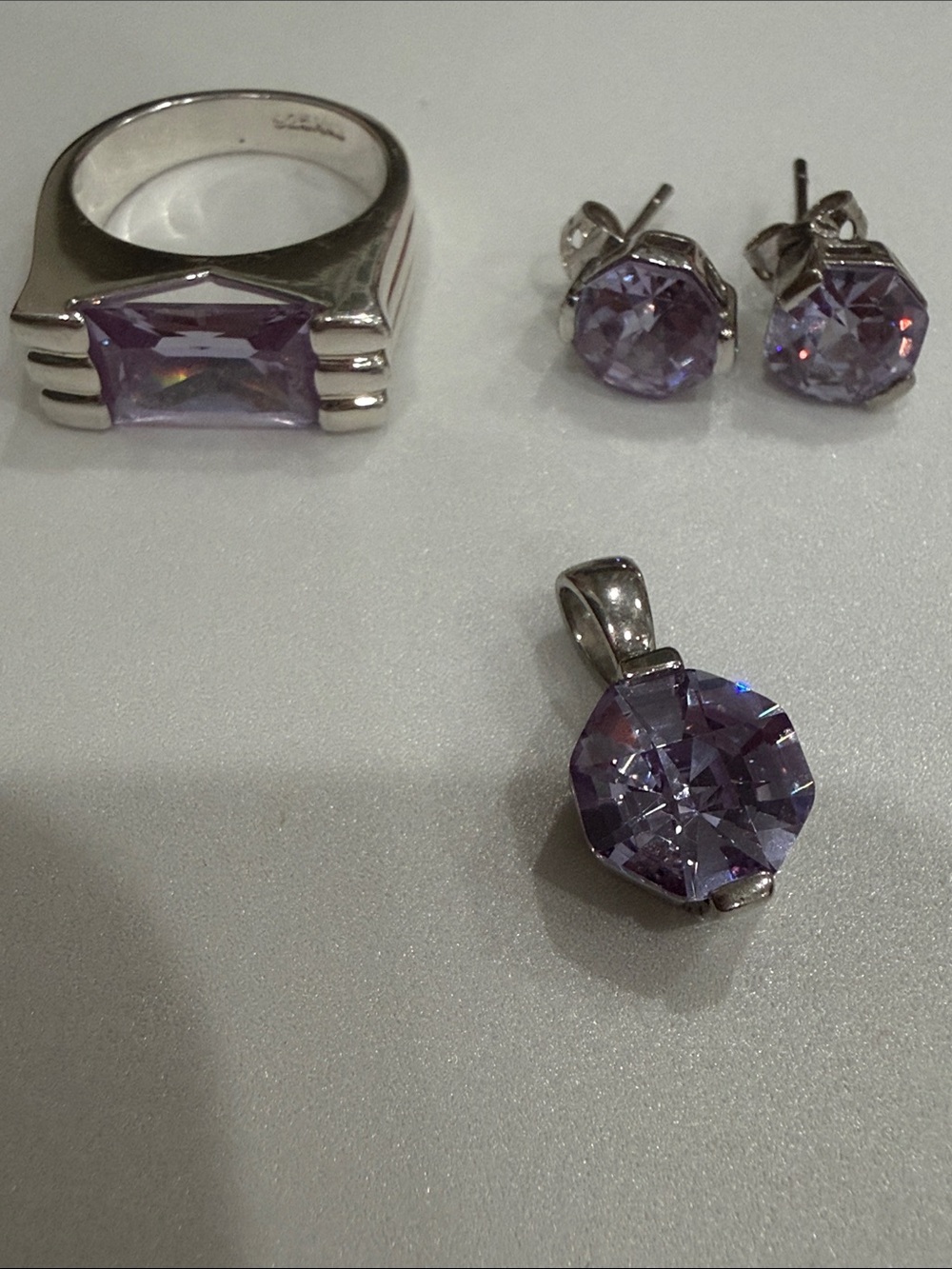 Elegant 925 Silver Jewelry Set. Ring, Pendant and Earrings! Ring Size 7